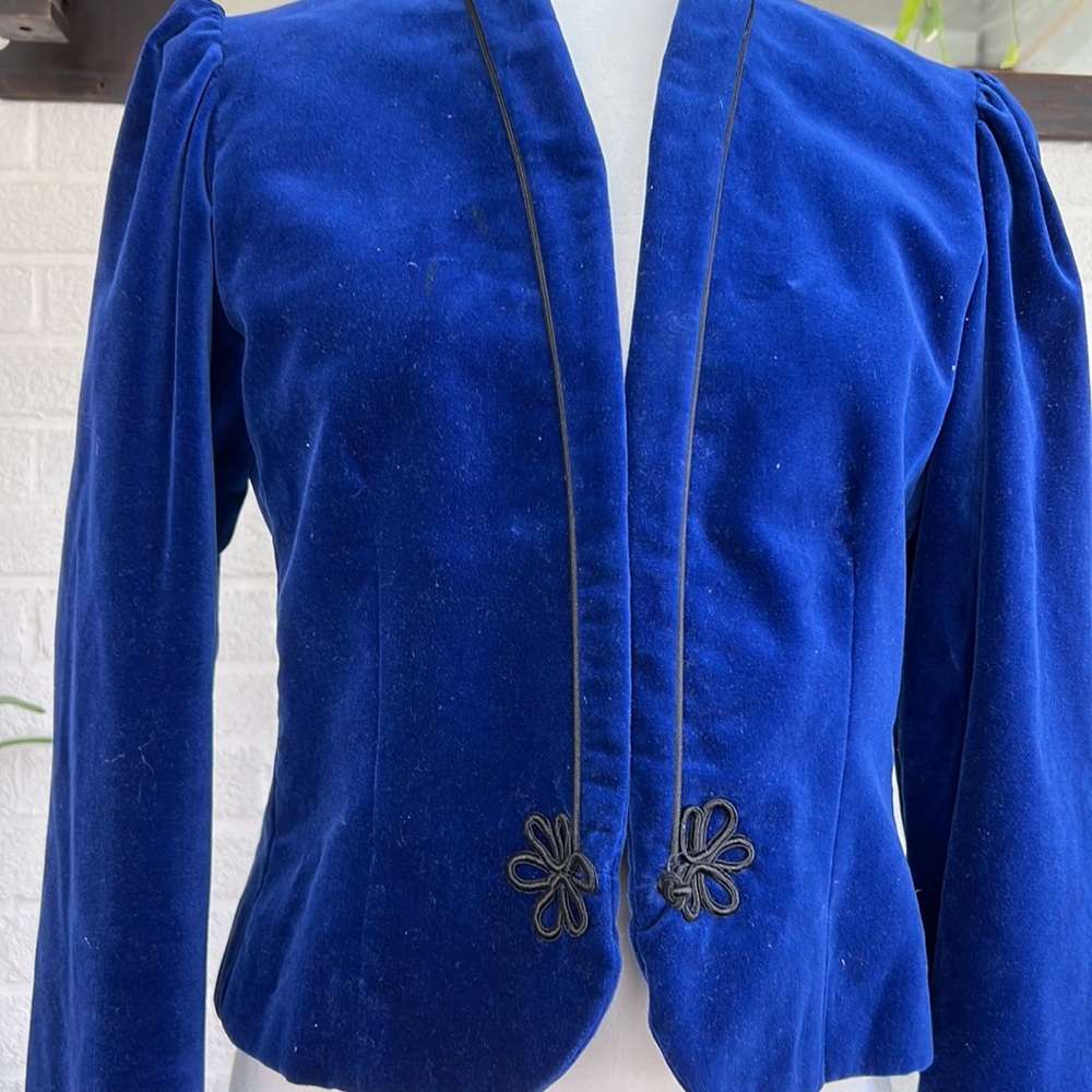Vintage Blue Velvet Blazer - Picture 2 of 5